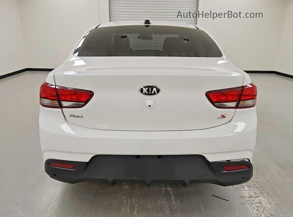 3KPA24AB5KE187963 2019 KIA RIO White Widok z tyłu