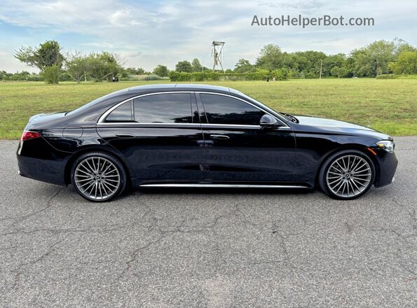 W1K6G7GB4RA288415 2024 MERCEDES-BENZ S-CLASS Black 