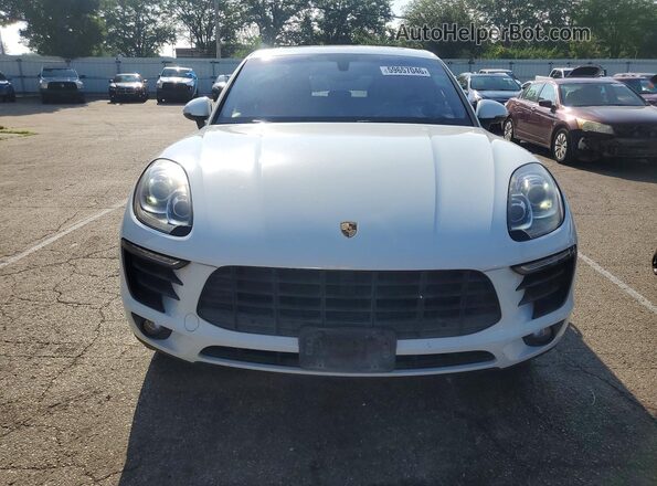 WP1AB2A53GLB52544 2016 PORSCHE MACAN White Rear view
