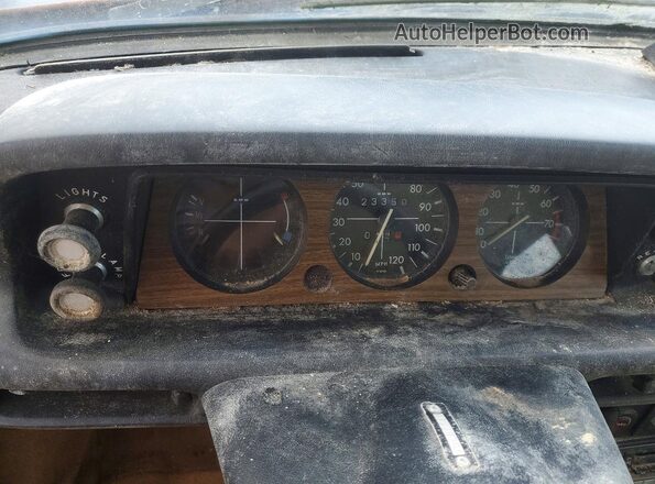 4228796 1974 BMW UK Blue Вид щитка приладів
