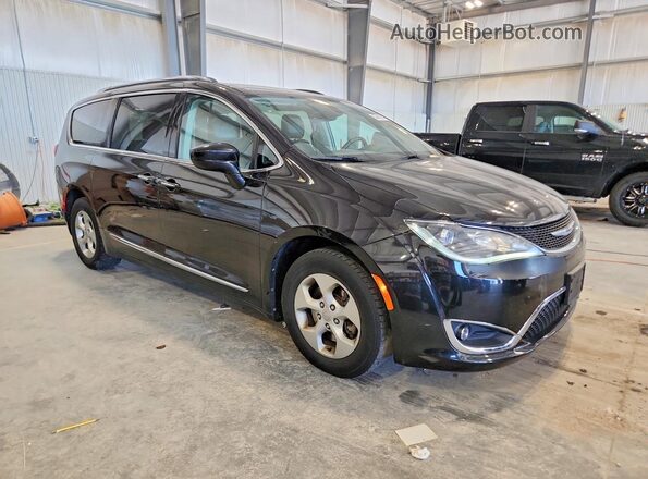 2C4RC1EG5HR588814 2017 CHRYSLER PACIFICA Black Դիմացի տեսք