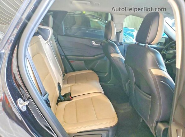 1FMCU0H61MUA56615 2021 FORD ESCAPE Черный Вид подкапотного пространства