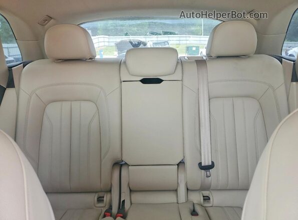 WA1ANAFY7K2122963 2019 AUDI Q5 White Սալոնի հետևի տեսք
