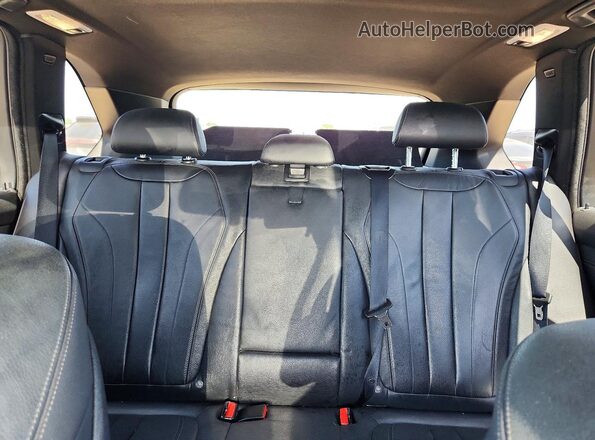 5UXKR2C54J0Z17525 2018 BMW X5 Black უკანა სალონის ხედი