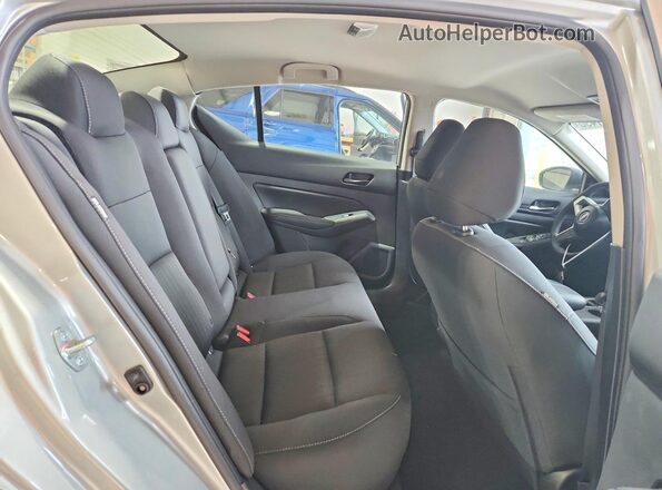 1N4BL4DV3SN366155 2025 NISSAN ALTIMA Серебряный Вид задней части салона