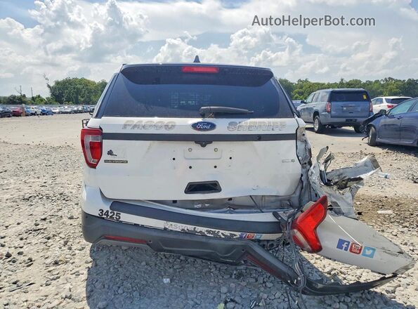 1FM5K8AR3JGC74342 2018 FORD EXPLORER Белый Вид салона спереди