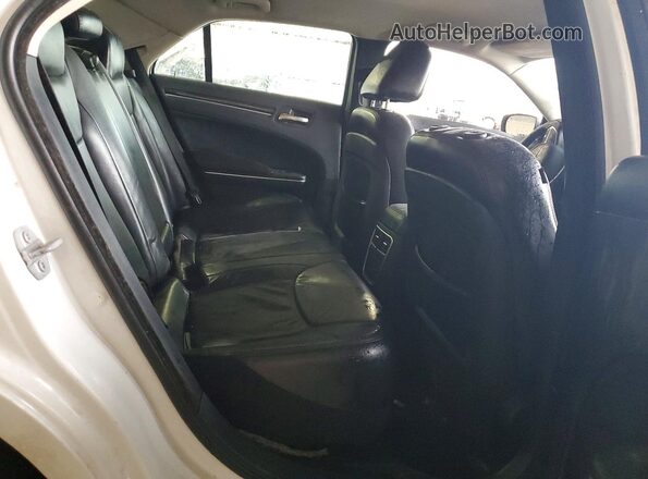 2C3CCAAG3GH252714 2016 CHRYSLER 300 White Vista interior trasera