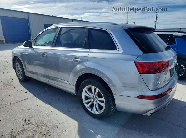 WA1AAAF73KD013939 2019 AUDI Q7 Silver Rear right