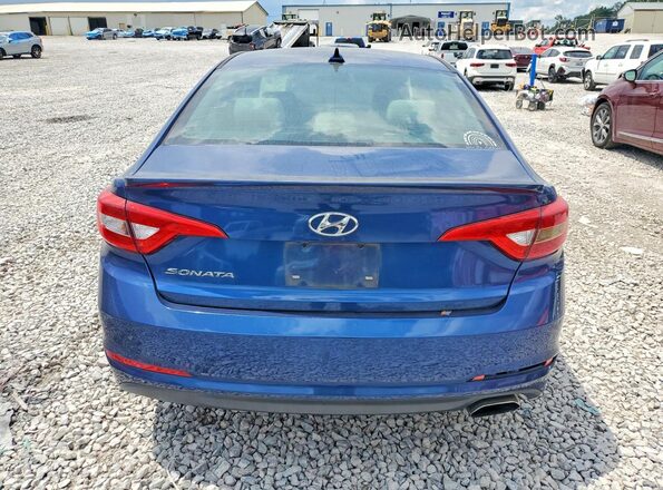 5NPE24AF5HH487530 2017 HYUNDAI SONATA Blue Вид салону спереду