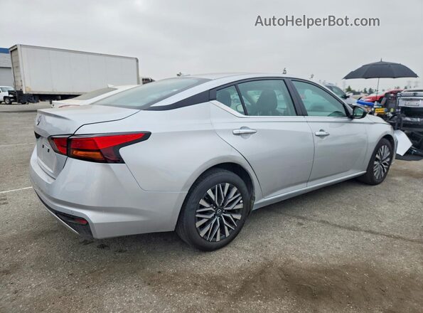 1N4BL4DV1SN378322 2025 NISSAN ALTIMA Silver Delantero derecho