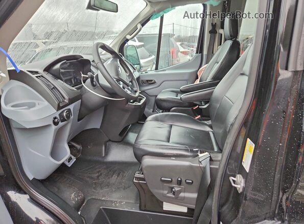 1FBZX2CG3KKA51754 2019 FORD TRANSIT Черный Вид панели приборов