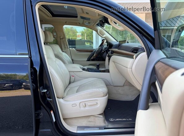 JTJHY7AX1H4231829 2017 LEXUS LX Black Vista frontal