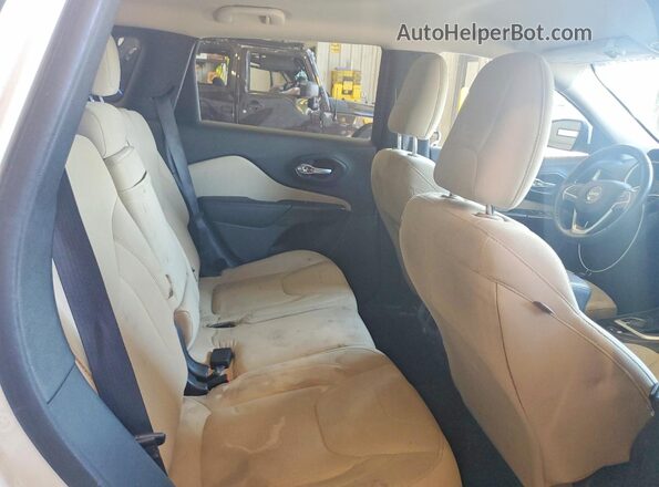 1C4PJMCB1GW191595 2016 JEEP CHEROKEE White Widok komory silnika