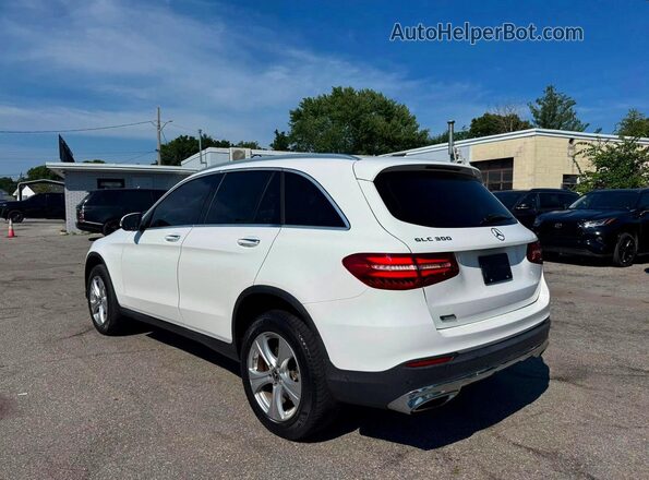 WDC0G4JB8JV016447 2018 MERCEDES-BENZ GLC-CLASS White Front right