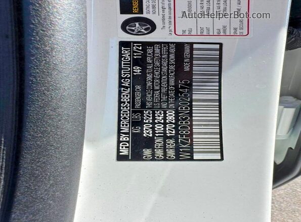 W1KZF8DB3NB025475 2022 MERCEDES-BENZ E Белый Вид задней части салона