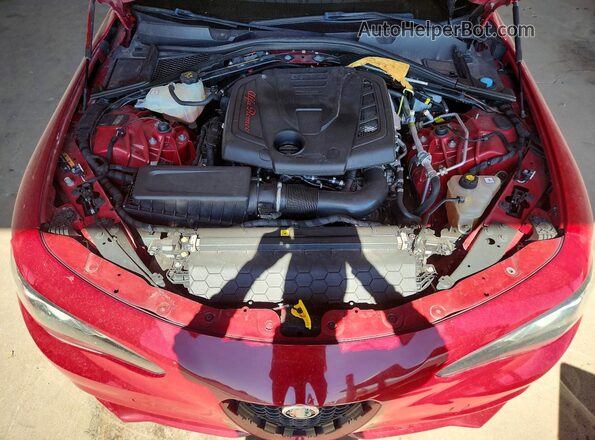 ZARFAECN8J7595755 2018 ALFA ROMEO GIULIA Red ძრავის განყოფილების ხედი