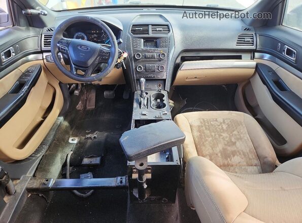 1FM5K7B85HGD55594 2017 FORD EXPLORER White ხელსაწყოთა პანელის ხედი