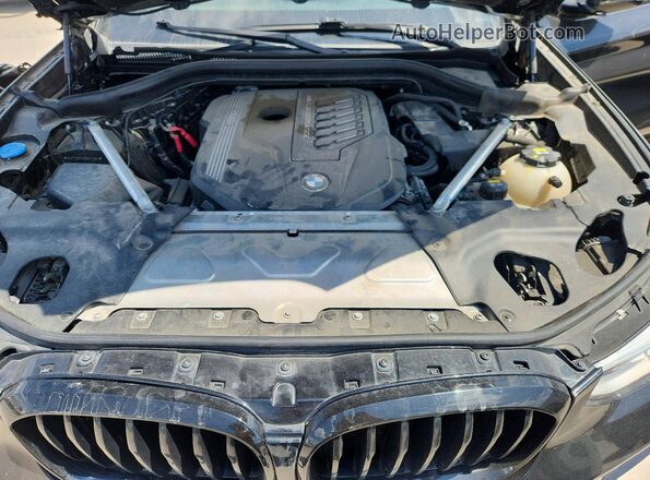 5UXTY9C01M9F21561 2021 BMW X3 Black Widok komory silnika