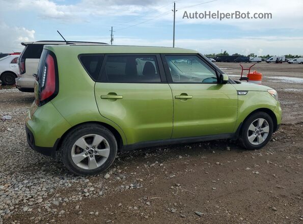 KNDJN2A25J7892627 2018 KIA SOUL Green Delantero derecho