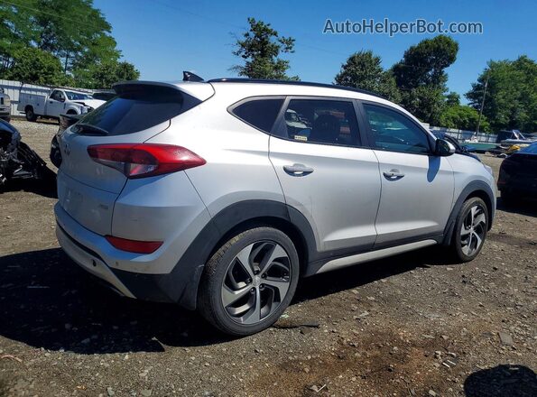 KM8J3CA24JU687311 2018 HYUNDAI TUCSON Silver Przód prawy