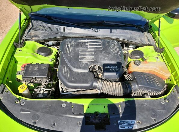 2C3CDXBG1PH508301 2023 DODGE CHARGER Green Вид підкапотного простору