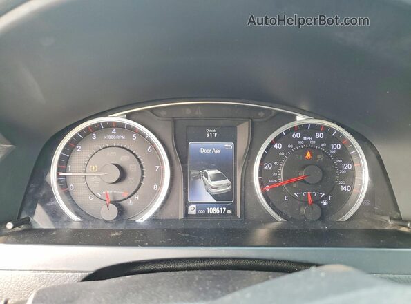 4T1BF1FKXHU299180 2017 TOYOTA CAMRY Черный Вид задних сидений