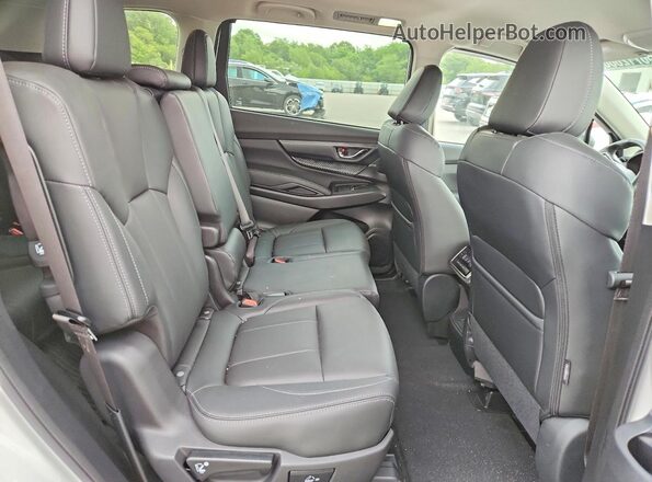 4S4WMAAD5T3423788 2026 SUBARU ASCENT White Vista interior trasera