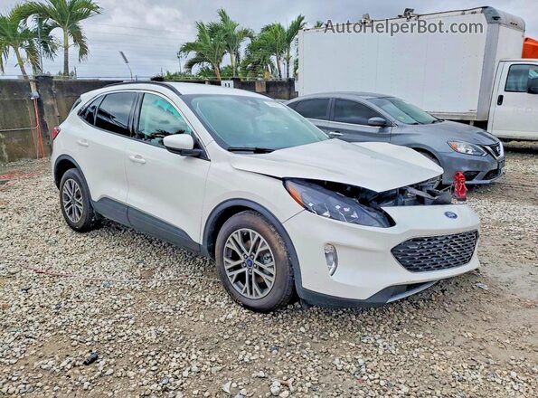 1FMCU0H67NUB78283 2022 FORD ESCAPE White Vista frontal
