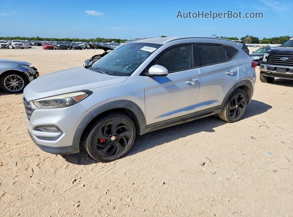 KM8J33A26GU038358 2016 HYUNDAI TUCSON Серебряный Задняя левая четверть