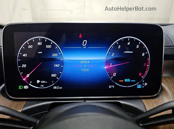 W1KAF4HBXNR019860 2022 MERCEDES-BENZ C Gray Dashboard view