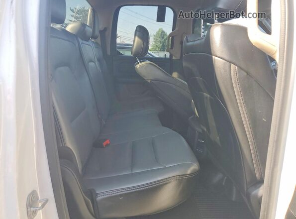 1C6RRFCG9LN119219 2020 RAM 1500 White უკანა სალონის ხედი