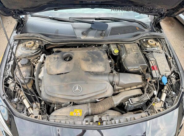 WDDSJ4GB4KN698886 2019 MERCEDES-BENZ CLA-CLASS Black Front interior view