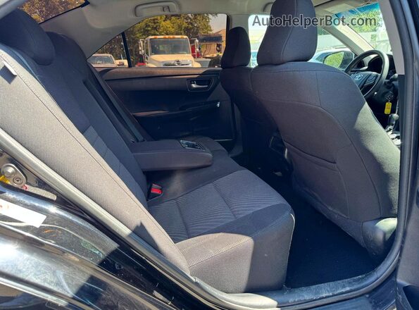 4T1BF1FK3HU318331 2017 TOYOTA CAMRY Black ხელსაწყოთა პანელის ხედი