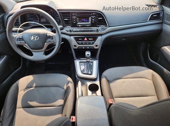 5NPD74LF5JH353052 2018 HYUNDAI ELANTRA Silver Widok zestawu wskaźników
