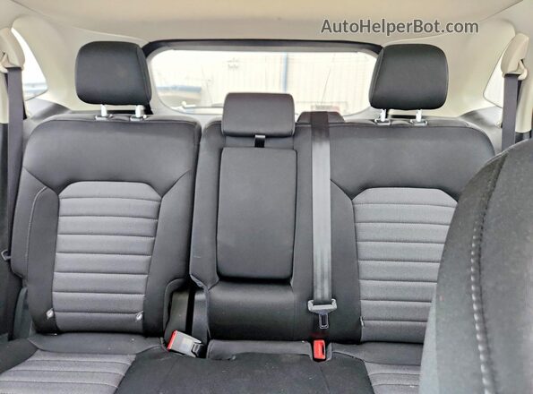 2FMPK3G97LBA47300 2020 FORD EDGE Silver Вид задньої частини салону