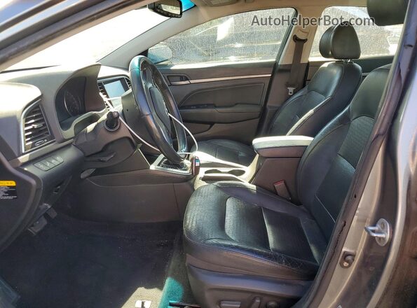 KMHD84LF1HU148384 2017 HYUNDAI ELANTRA Серый Вид панели приборов