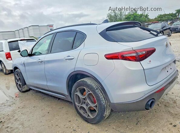 ZASPAKBN0N7D46121 2022 ALFA ROMEO STELVIO Silver Rear right