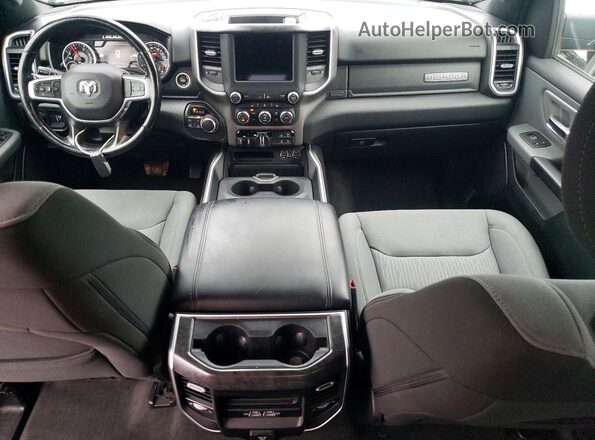 1C6SRFFM1MN553851 2021 RAM 1500 Gray ხელსაწყოთა პანელის ხედი