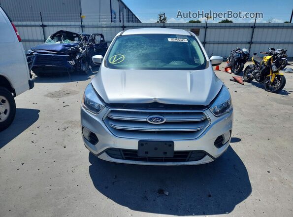 1FMCU9GD8KUB42747 2019 FORD ESCAPE Silver Widok z tyłu