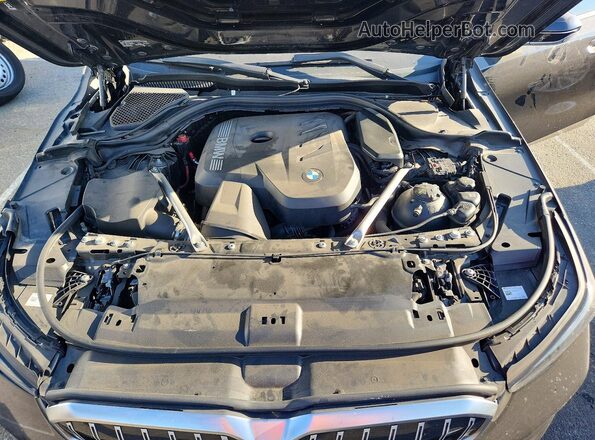 WBA53FJ08RCS35186 2024 BMW 5 SERIES Black Вид підкапотного простору