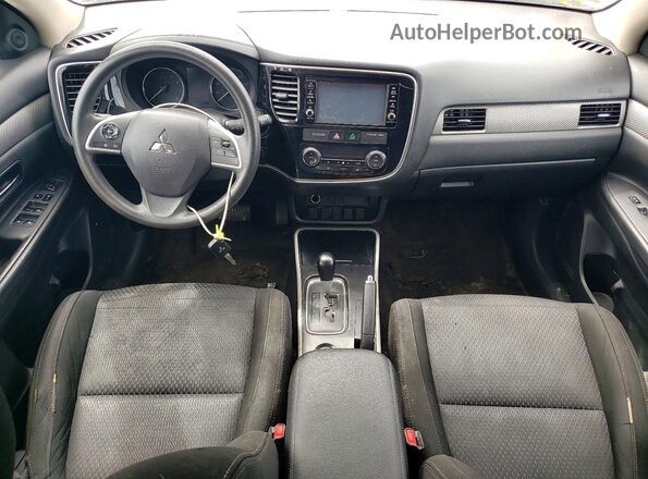 JA4AD2A35JJ004211 2018 MITSUBISHI OUTLANDER Silver Вид щитка приладів