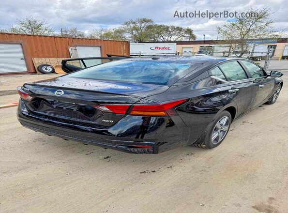 1N4BL4BW5NN320441 2022 NISSAN ALTIMA Black Widok z przodu