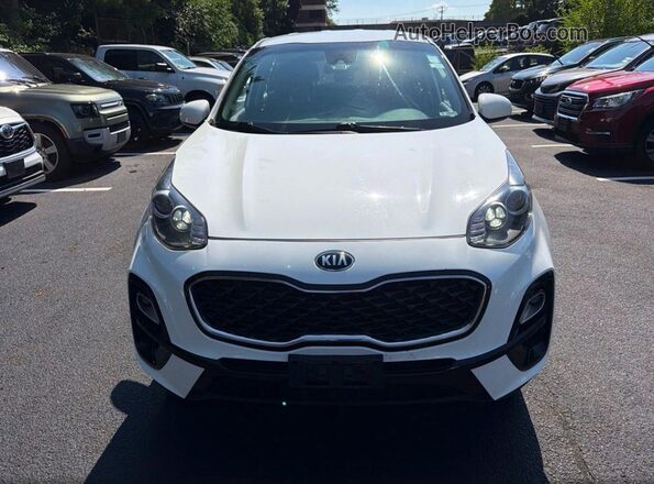 KNDPMCAC8L7755809 2020 KIA SPORTAGE White 