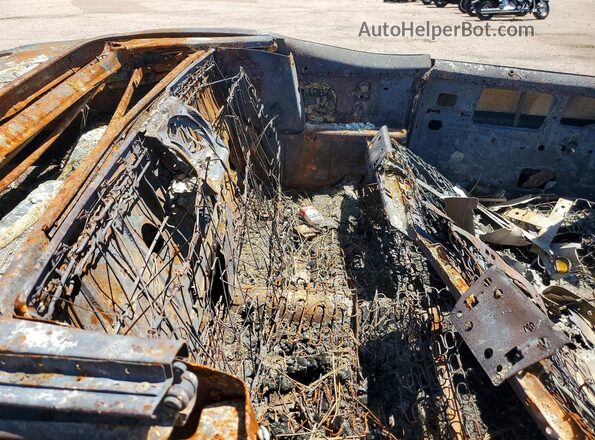 454670X150605 1970 BUICK LESABRE Burn Vista de los asientos traseros