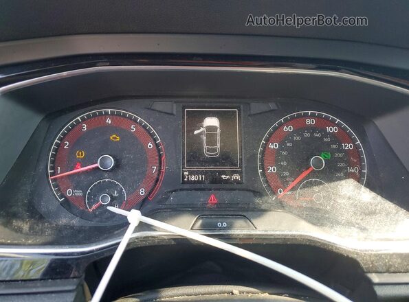 3VWC57BUXKM111692 2019 VOLKSWAGEN JETTA Red Вид задніх сидінь