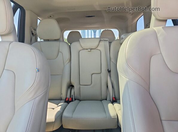 YV4A22PK8G1037140 2016 VOLVO XC90 Beige Vista interior trasera