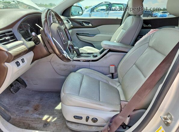 1GKKNMLSXHZ220109 2017 GMC ACADIA Silver Dashboard view