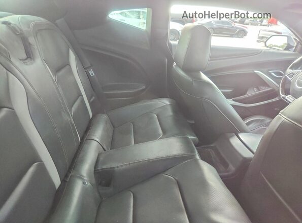 1G1FH1R71J0146409 2018 CHEVROLET CAMARO Black Rear interior view