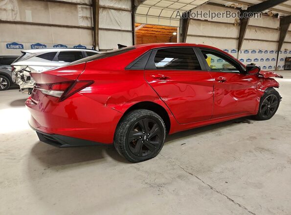 5NPLM4AG7MH000896 2021 HYUNDAI ELANTRA Red Front right