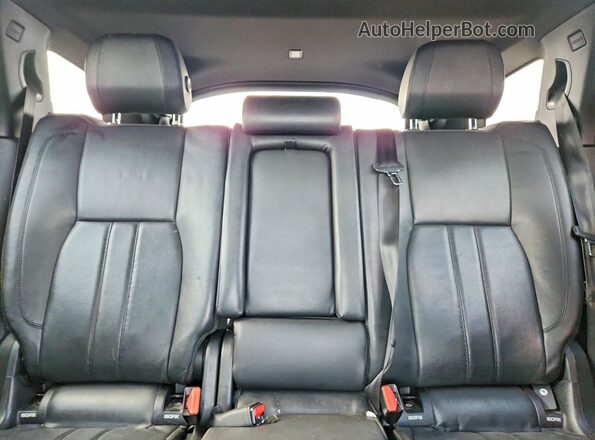SALCR2BG7GH587360 2016 LAND ROVER DISCOVERY Silver Widok wnętrza z tyłu